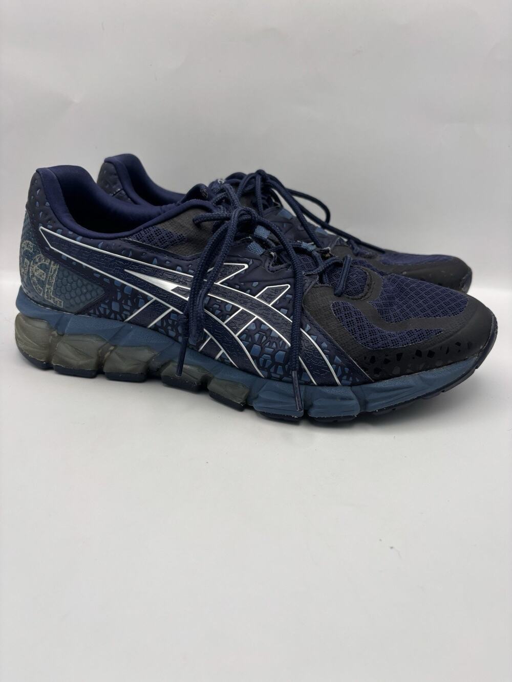 ASICS Gel Quantum 180 5 TR Grand Shark Sneakers Men Size 8